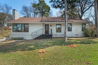 1408 S Corinth Street Road, Dallas, TX 75203