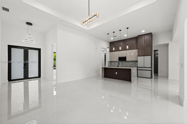 616 Prospect Avenue, Lehigh Acres, FL 33972