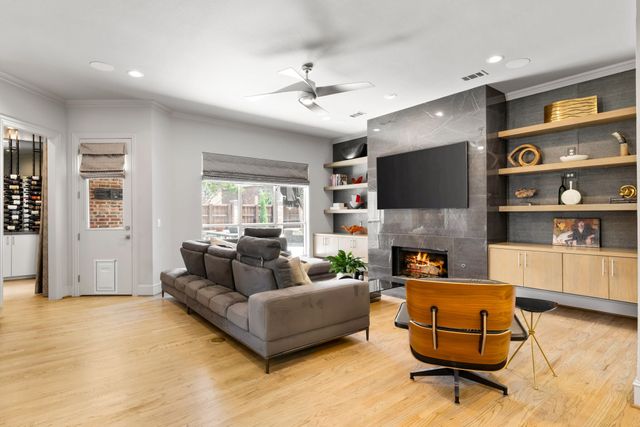 5912 Lindfield Court, Plano, TX 75093