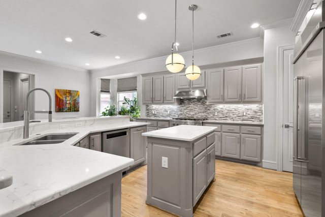 5912 Lindfield Court, Plano, TX 75093
