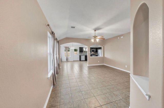 9807 Onyx Trail Drive, Rosharon, TX 77583