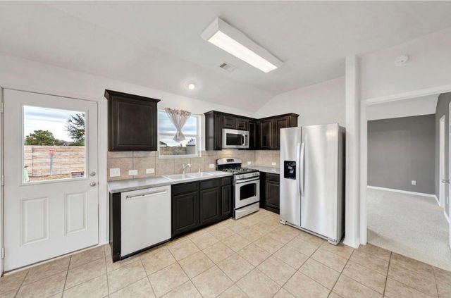 9807 Onyx Trail Drive, Rosharon, TX 77583