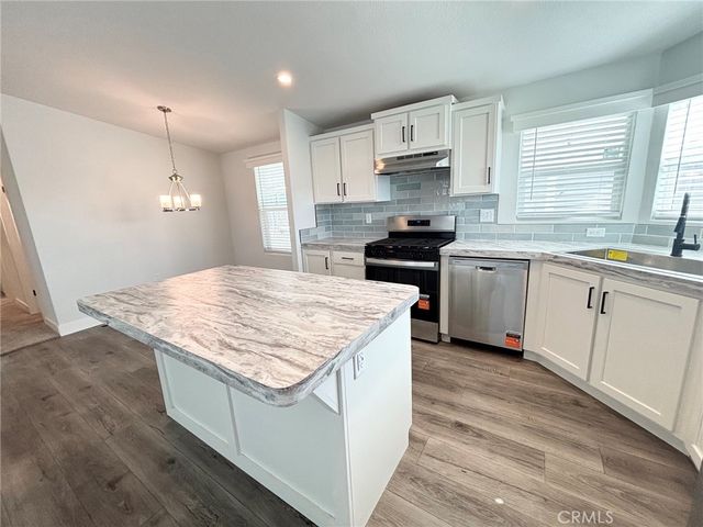 301 E Foothill Boulevard 130, Pomona, CA 91767