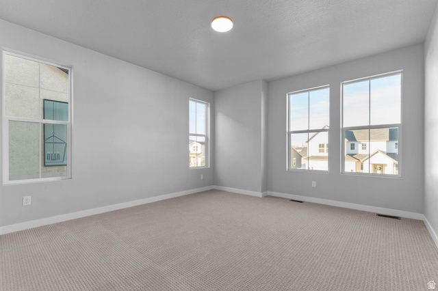 3963 W RED CLOVER DR, Lehi, UT 84048