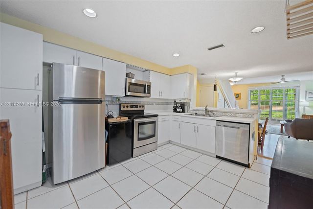 1456 Veracruz Ln 4-5, Weston, FL 33327