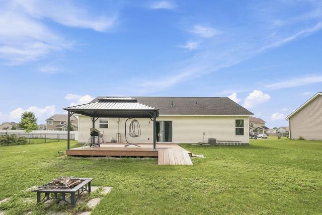 18971 Sanford Avenue, Big Lake, MN 55309
