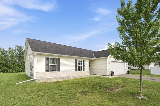 18971 Sanford Avenue, Big Lake, MN 55309