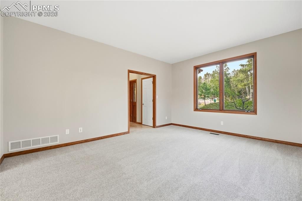 Image 11 of property listing at 18240 Will O The Wisp Way, Monument, CO 80132