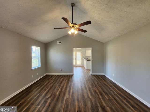 118 Dove Landing, Social Circle, GA 30025