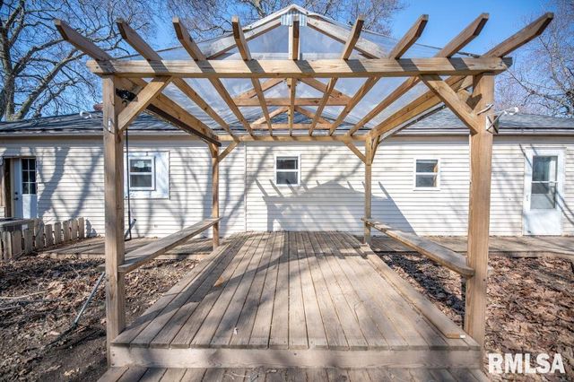 1408 CHARLOTTE Street, Pekin, IL 61554