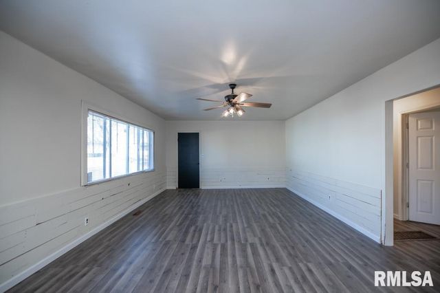 1408 CHARLOTTE Street, Pekin, IL 61554