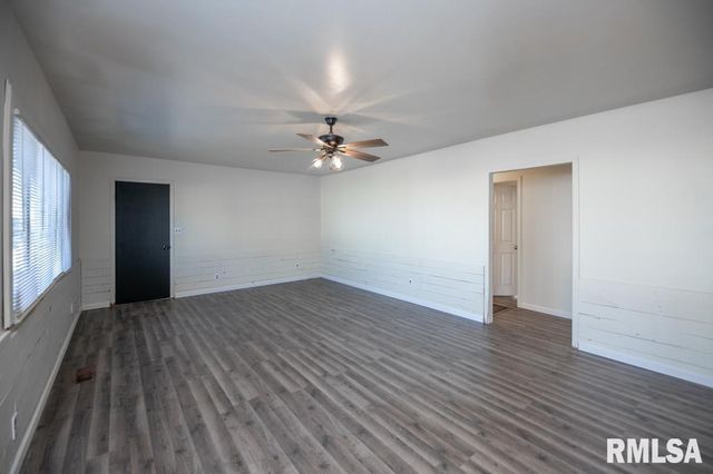 1408 CHARLOTTE Street, Pekin, IL 61554