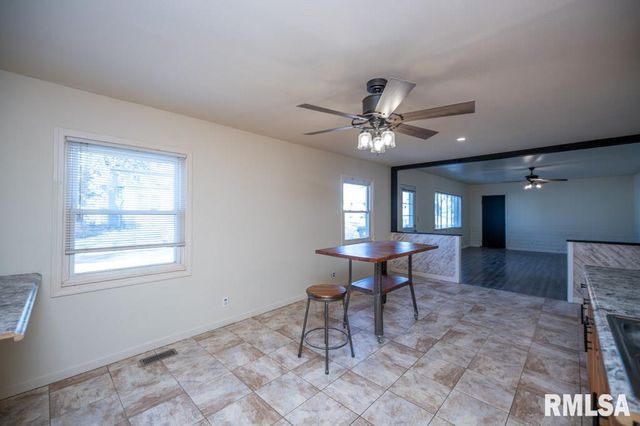 1408 CHARLOTTE Street, Pekin, IL 61554