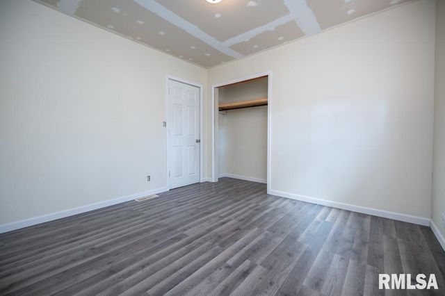 1408 CHARLOTTE Street, Pekin, IL 61554