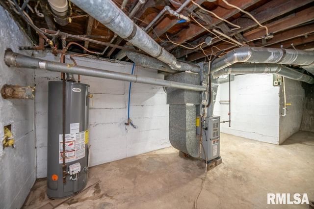 1408 CHARLOTTE Street, Pekin, IL 61554