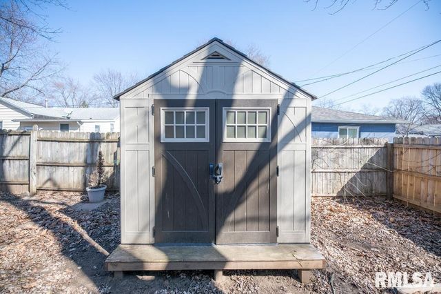 1408 CHARLOTTE Street, Pekin, IL 61554