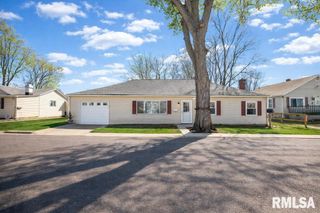 1408 CHARLOTTE Street, Pekin, IL 61554