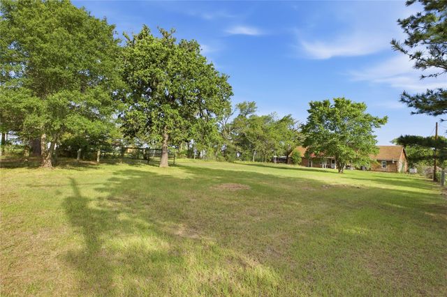 40646 Fm 2979, Hempstead, TX 77445