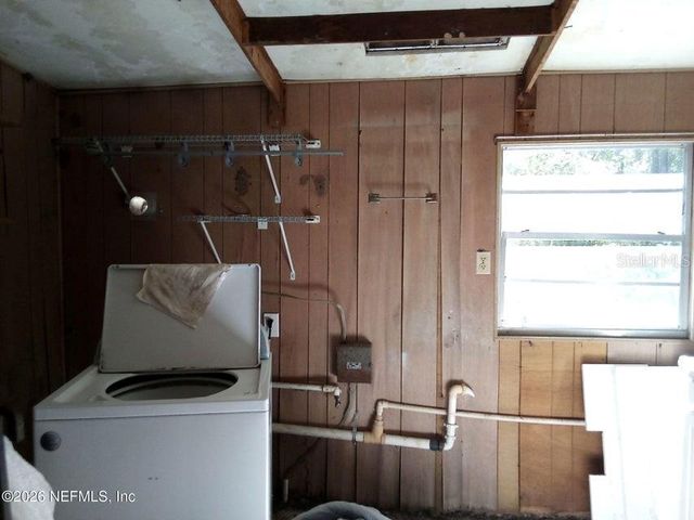 101 S GERALDO ROAD, East Palatka, FL 32131