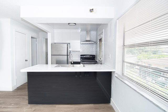 6150 SW 37th Street 1-20, Davie, FL 33314