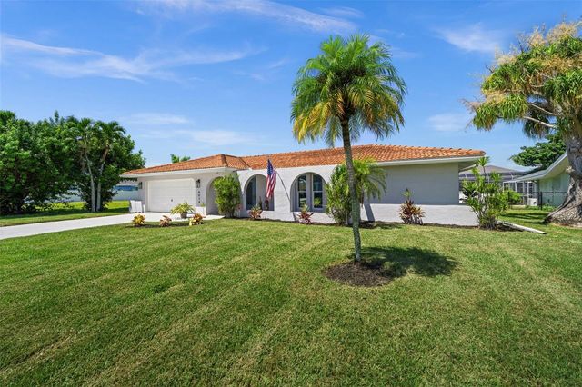4914 SORRENTO COURT, Cape Coral, FL 33904