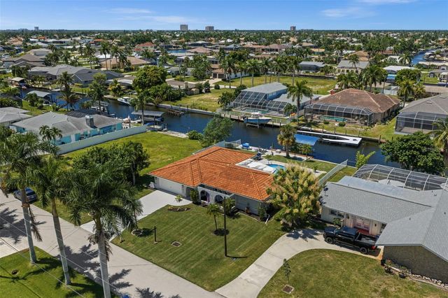 4914 SORRENTO COURT, Cape Coral, FL 33904