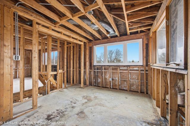 10544 S Karlov Avenue, Oak Lawn, IL 60453