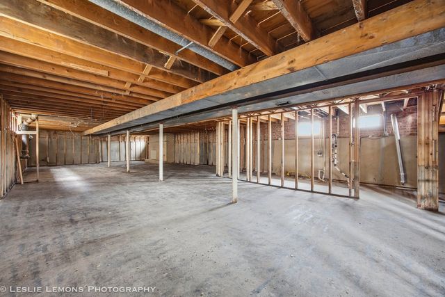 10544 S Karlov Avenue, Oak Lawn, IL 60453