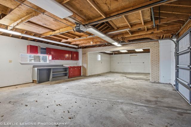 10544 S Karlov Avenue, Oak Lawn, IL 60453