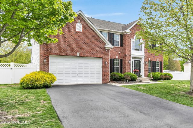 17 Carriage Way, Barnegat, NJ 08005