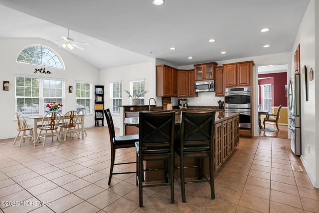 17 Carriage Way, Barnegat, NJ 08005