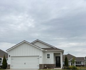 2219 Quinn, White House, TN 37188
