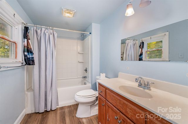 159 Dixon Circle, Gastonia, NC 28054