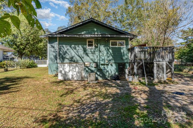 159 Dixon Circle, Gastonia, NC 28054