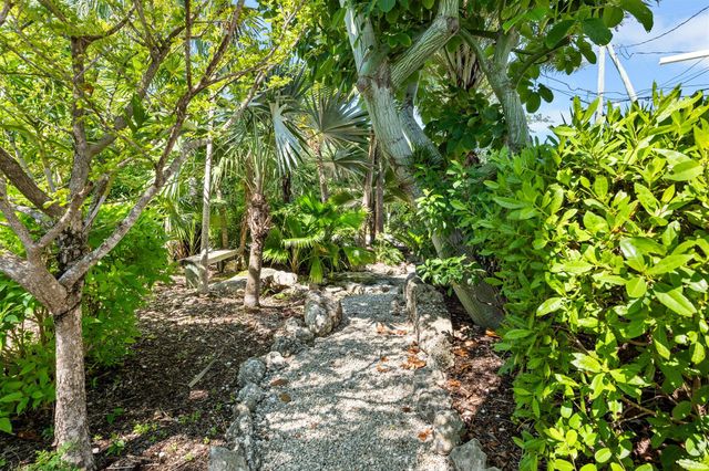 99 Bruce Court, Marathon, FL 33050