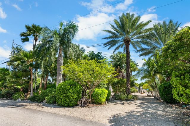 99 Bruce Court, Marathon, FL 33050