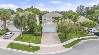 168 Canterbury Place, Royal Palm Beach, FL 33414