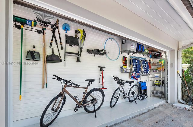 3425 Alhambra Cir, Coral Gables, FL 33134