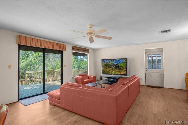 7536 S Bobcat Point, Floral City, FL 34436