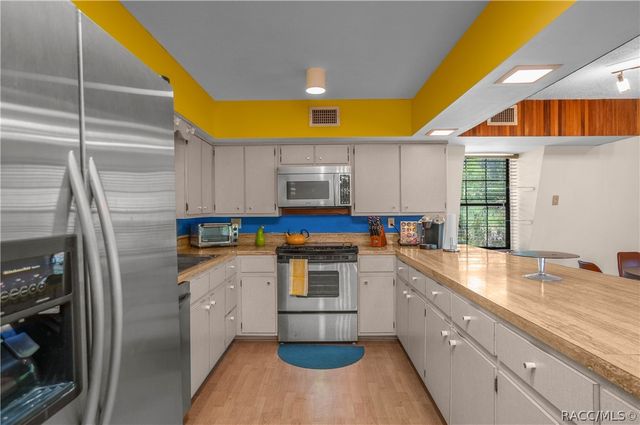 7536 S Bobcat Point, Floral City, FL 34436