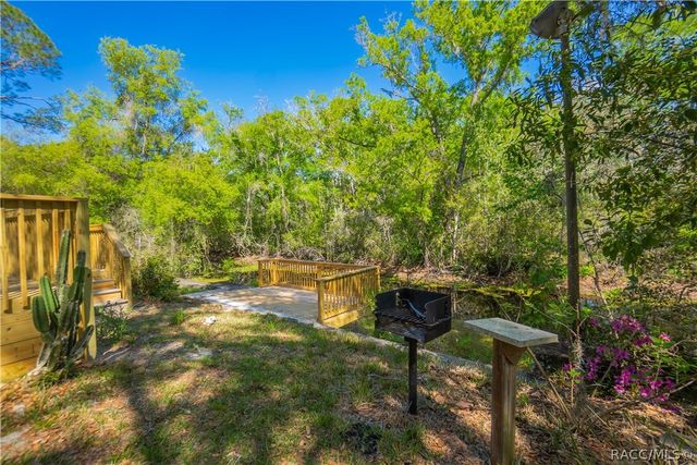 7536 S Bobcat Point, Floral City, FL 34436