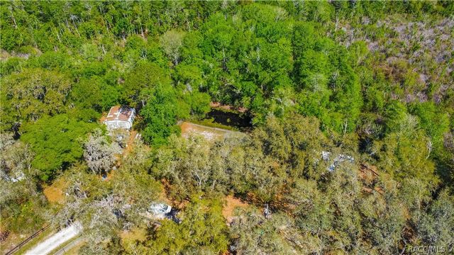 7536 S Bobcat Point, Floral City, FL 34436