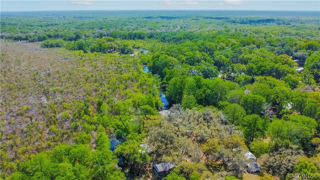 7536 S Bobcat Point, Floral City, FL 34436