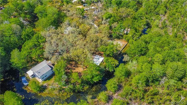 7536 S Bobcat Point, Floral City, FL 34436