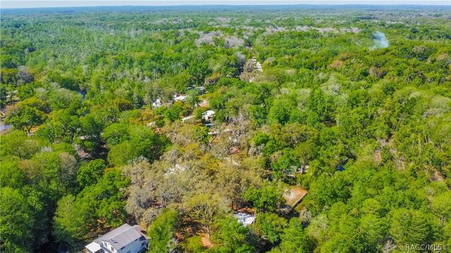 7536 S Bobcat Point, Floral City, FL 34436