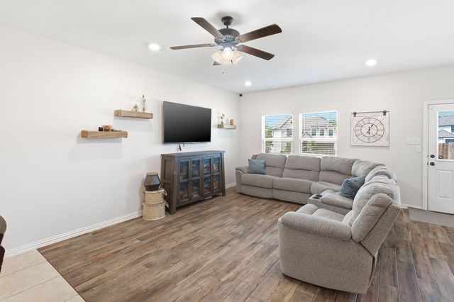 2112 Atlantic Avenue, Anna, TX 75409