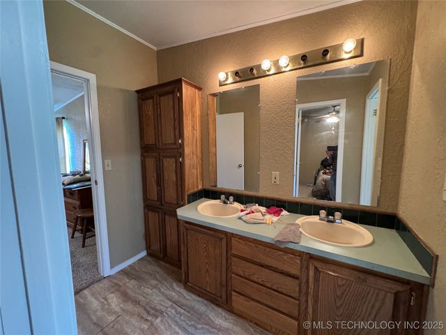 758 S Buffalo Road, Mcalester, OK 74501