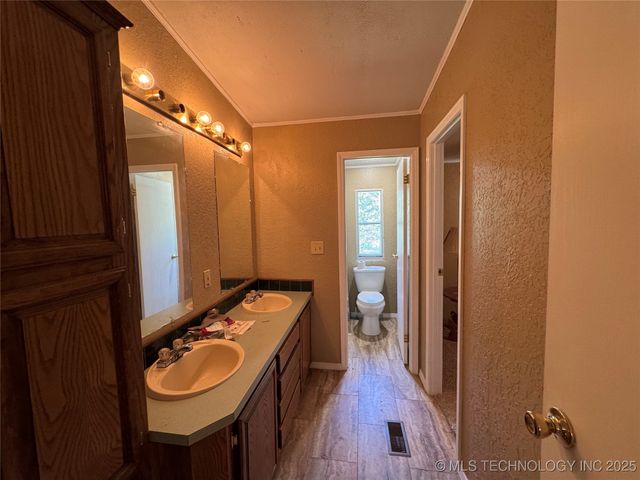 758 S Buffalo Road, Mcalester, OK 74501