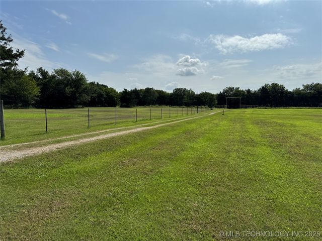 758 S Buffalo Road, Mcalester, OK 74501