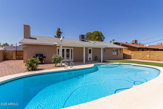 8129 N 17TH Drive, Phoenix, AZ 85021